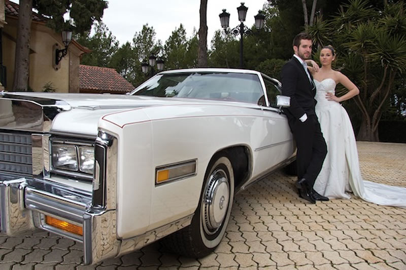 Elección, protocolo y decoración del coche de los novios el día de