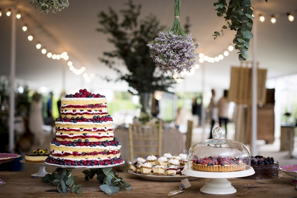 las mejores direcciones para encargar tu tarta o mesa de tartas de boda 952617901 1200x